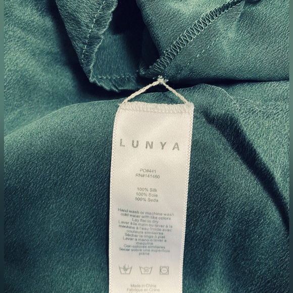 Lunya 100% Washable Silk T-Back Tank Cami Emerald Green Medium M - Picture 7 of 8